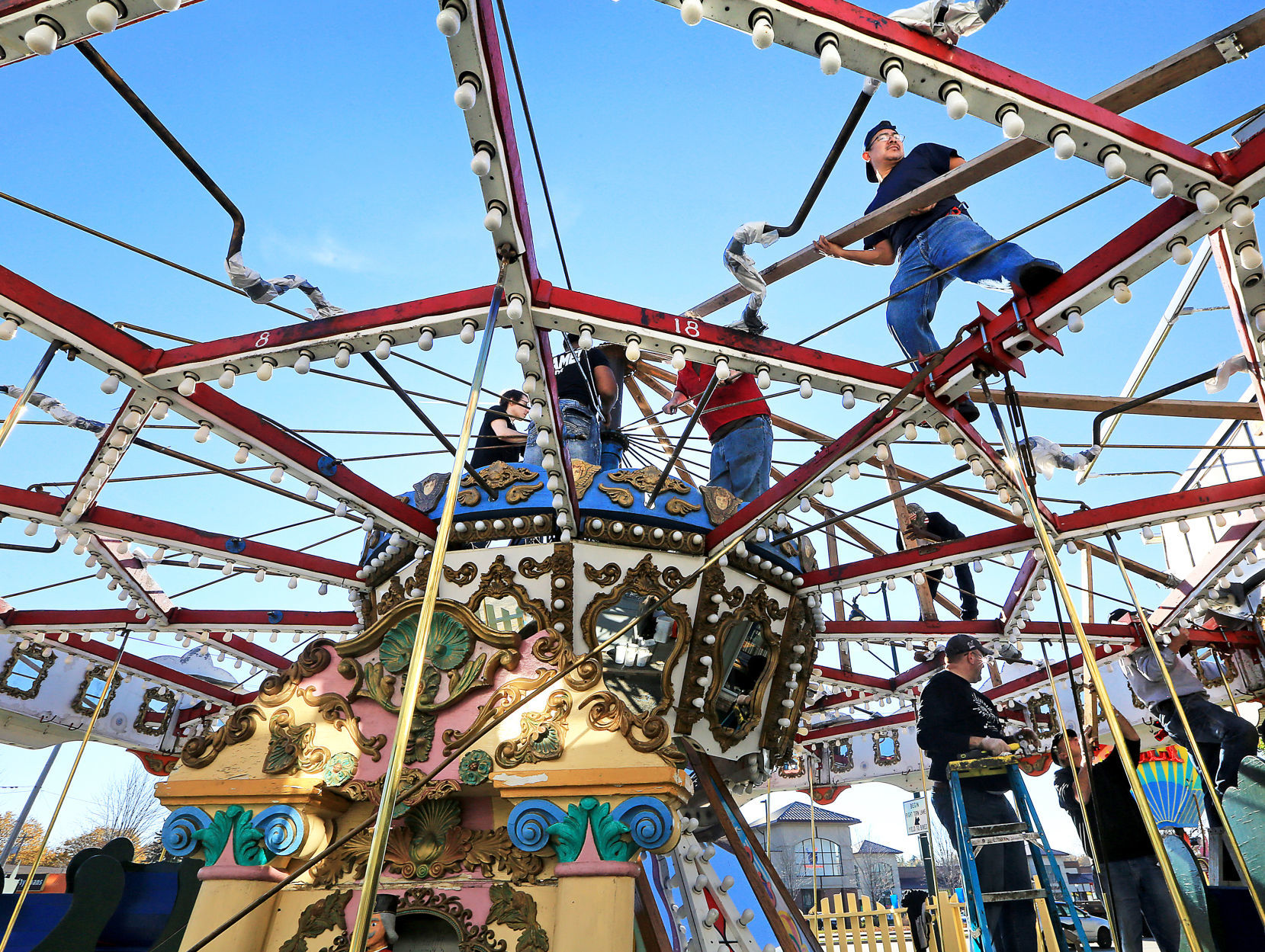 Ella's Carousel